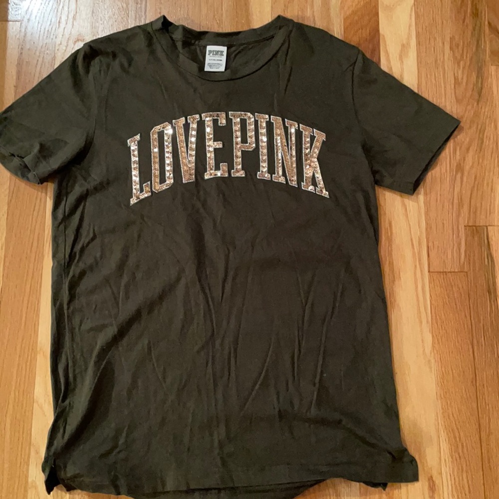 NWOT Pink Sz. Small Bling Tee w/ Diamond Cut Back